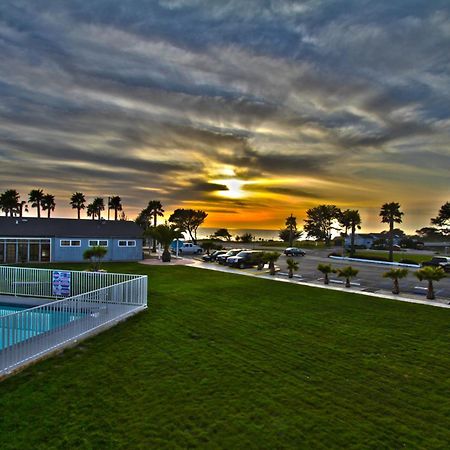 San Simeon Lodge מראה חיצוני תמונה