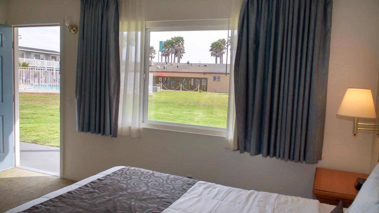 San Simeon Lodge מראה חיצוני תמונה