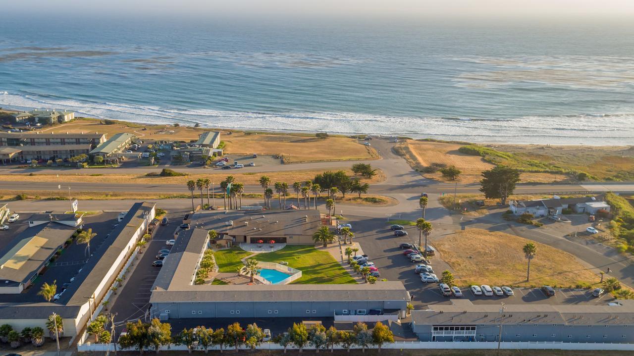 San Simeon Lodge מראה חיצוני תמונה