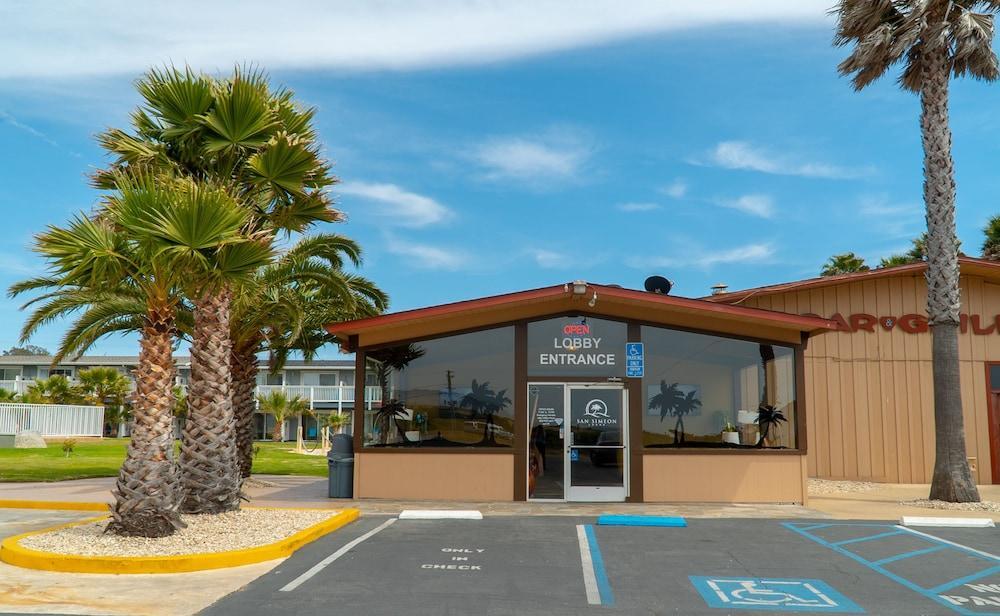 San Simeon Lodge מראה חיצוני תמונה