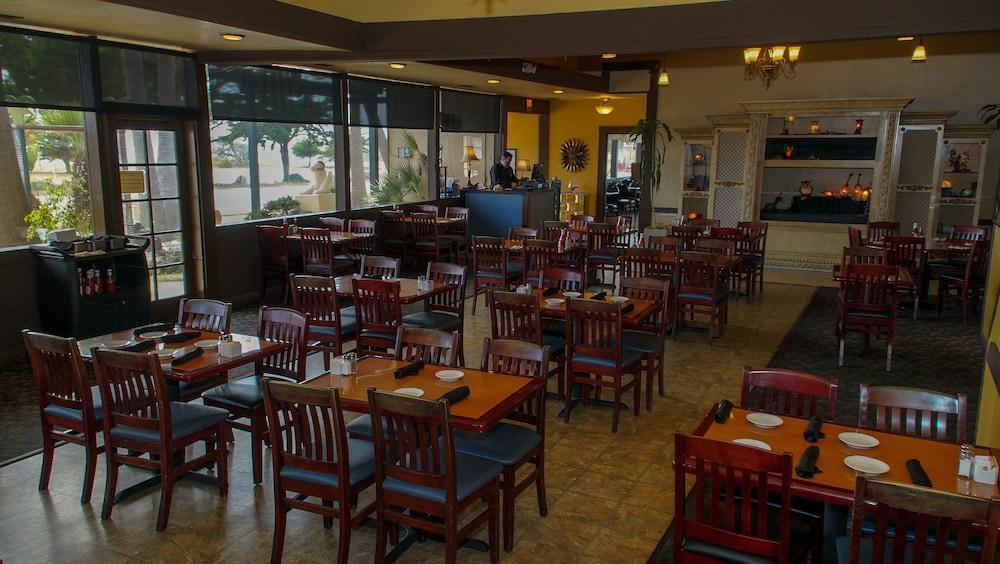 San Simeon Lodge מראה חיצוני תמונה